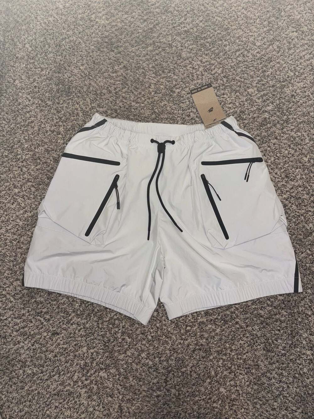 Nike Tech Super Lightweight Shorts Summit White HJ2946-121